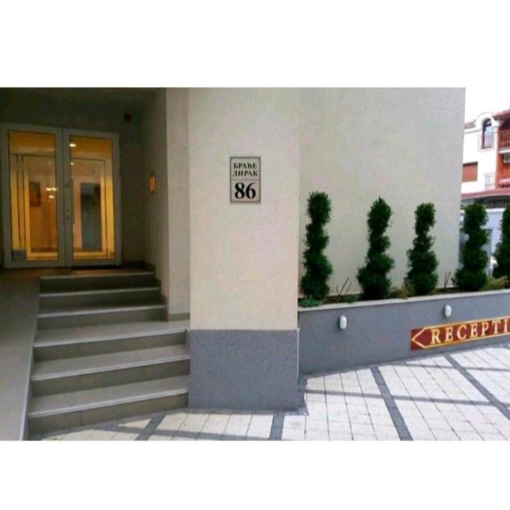 Wing Club Dajana Lejlighedshotel Jagodina Eksteriør billede